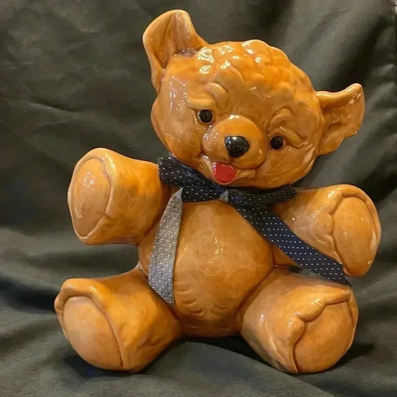 Ceramic Bear Figurine with Bow - Picture 1 of 5